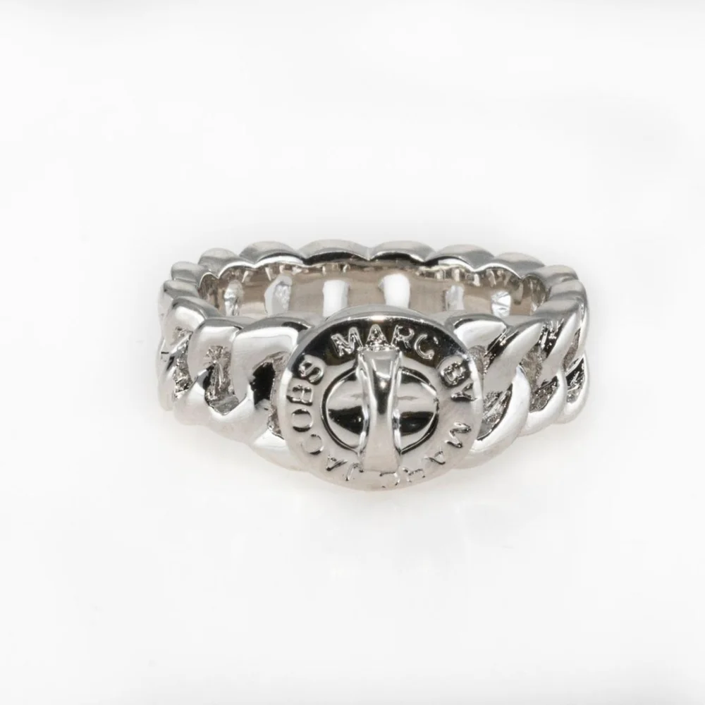 NEW Marc by Marc Jacobs Argento Silvertone Katie Turnlock Ring S/M - Picture 2 of 10